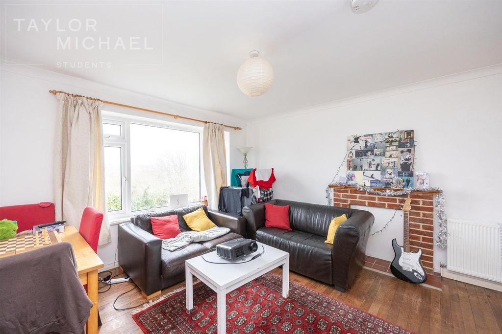 Property photo 2 of 13 Living Room