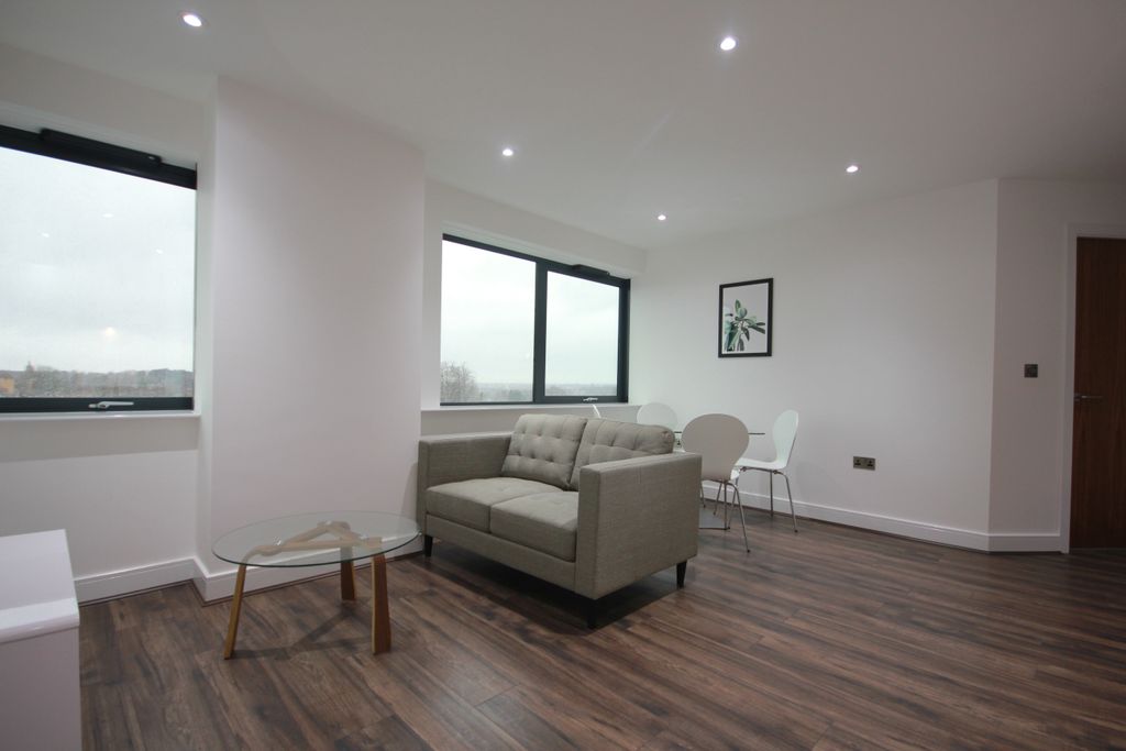Property photo 2 of 9