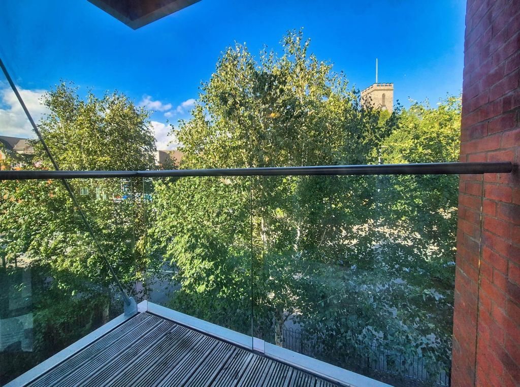 Property photo 3 of 11