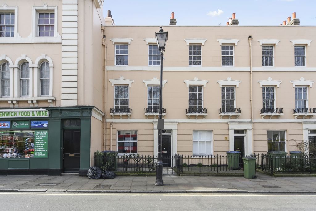 Property photo 2 of 10 Eimg_2488_Crop_2_...