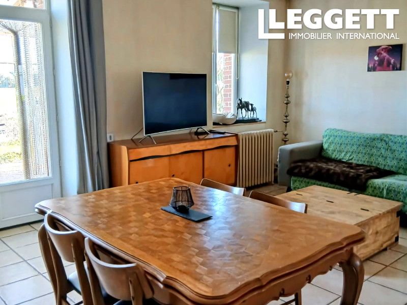 Property photo 2 of 10