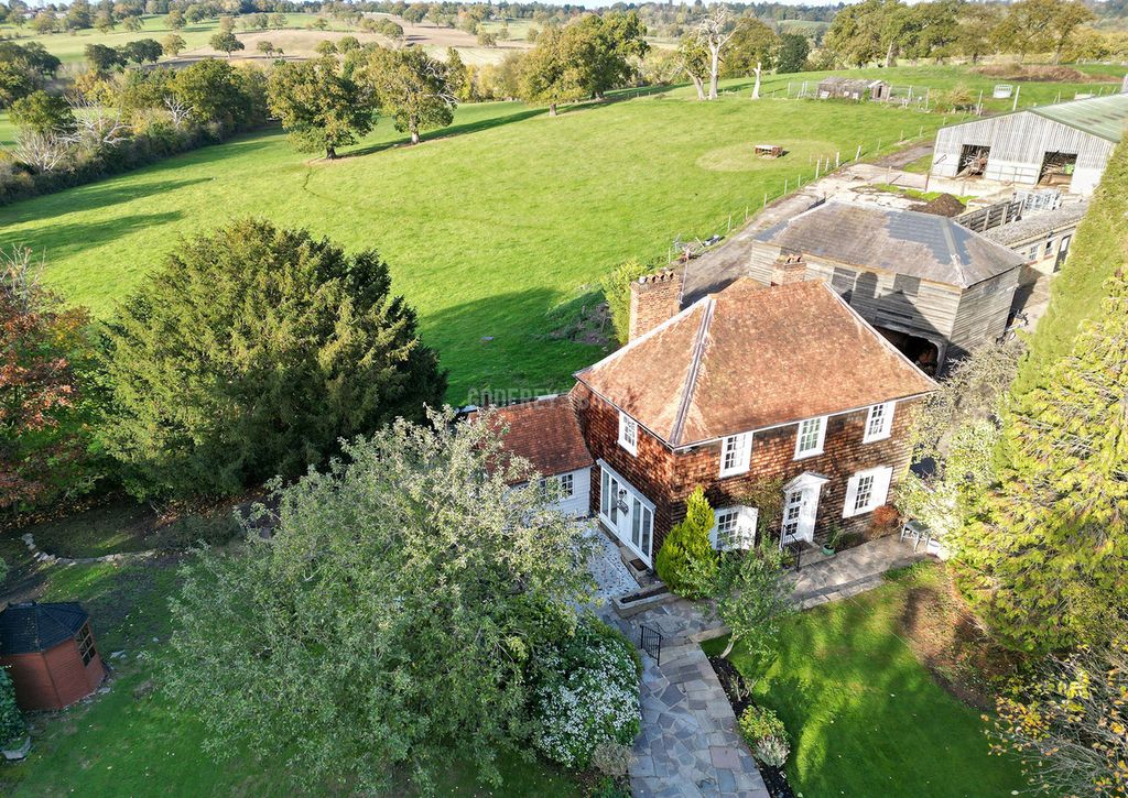 Property photo 1 of 28