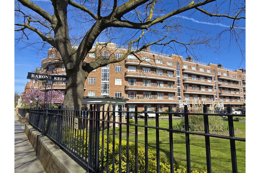 Property photo 1 of 15 The Property