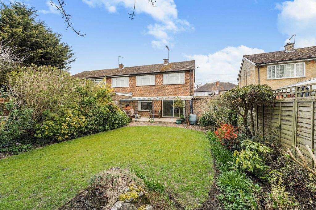 Property photo 1 of 12