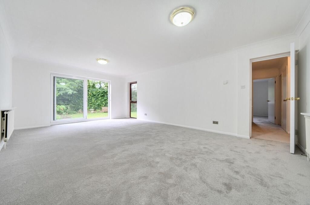Property photo 2 of 12 Picture No. 38