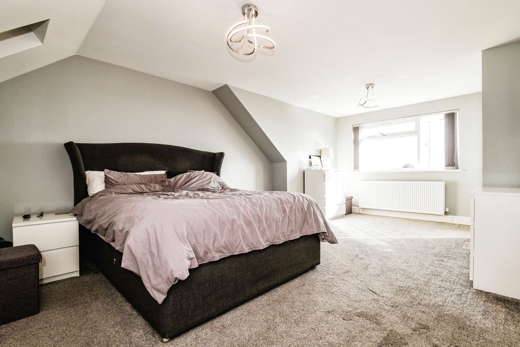 Property photo 2 of 19 Photography
