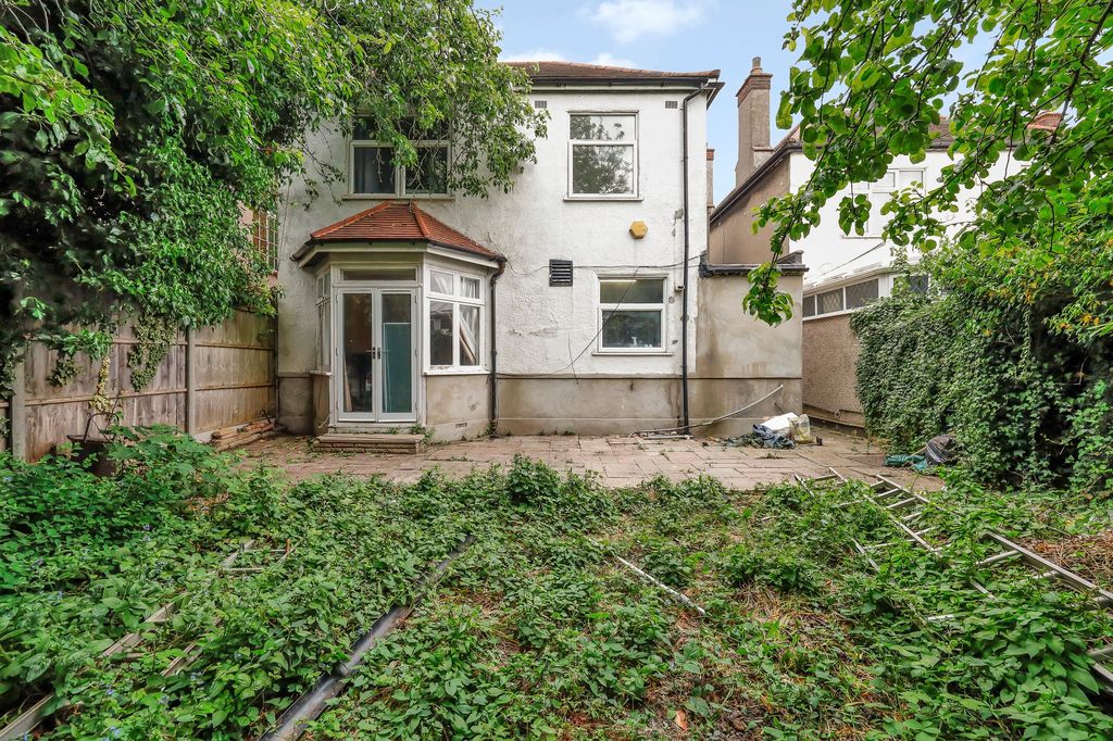 Property photo 1 of 22