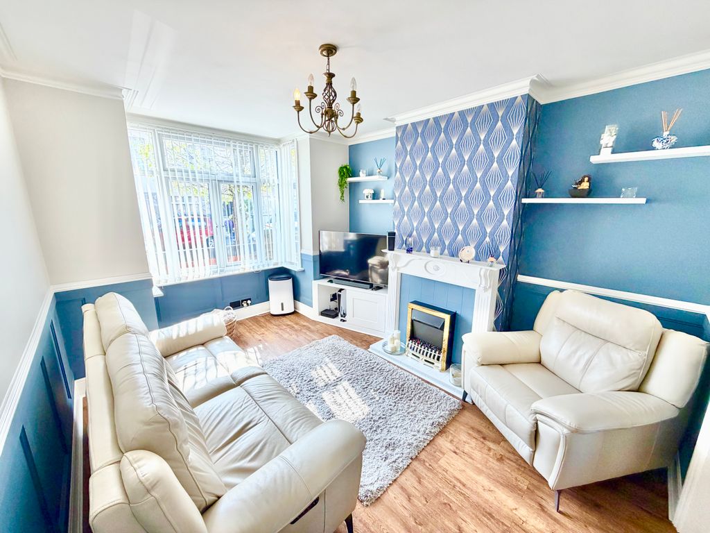 Property photo 2 of 19 Characterful