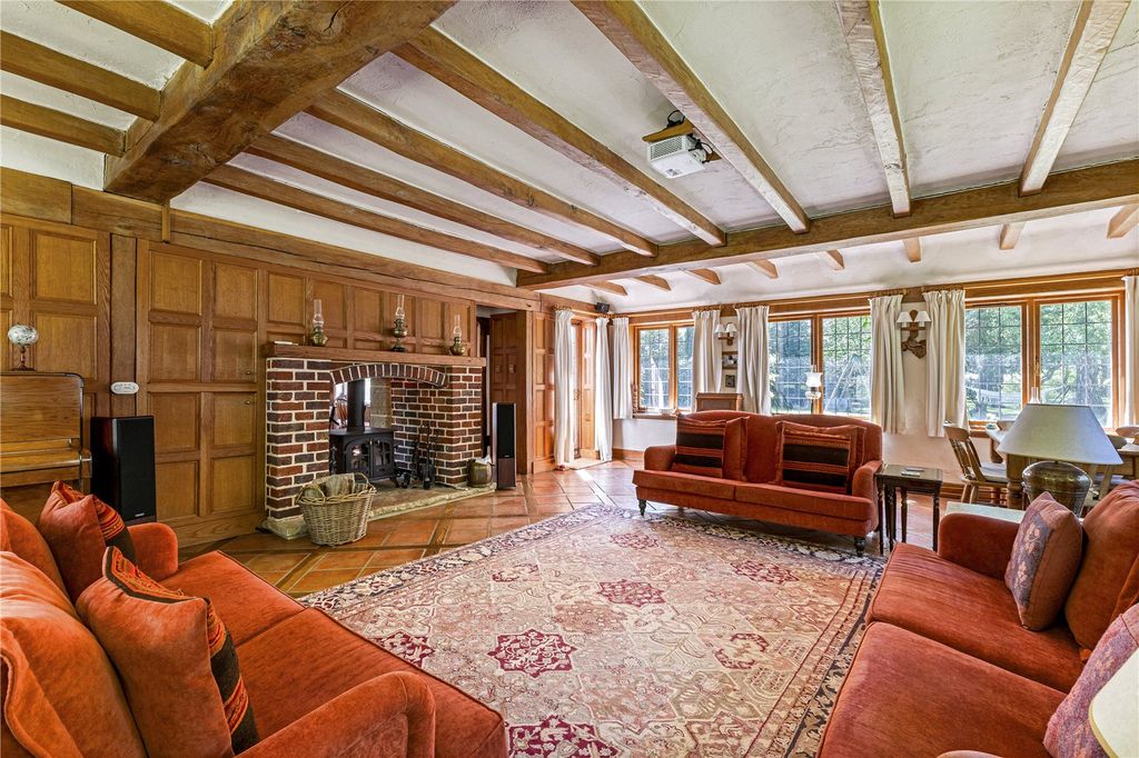 Property photo 3 of 30 Sitting Room