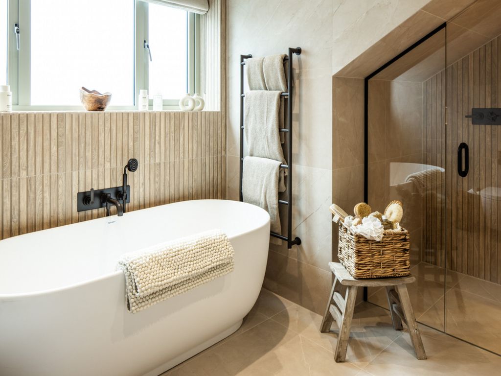 Additional image 10 of 5 bed detached house for saleLe Mont De Rozel, Jersey JE3