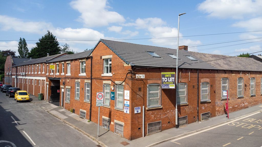 Property photo 2 of 13