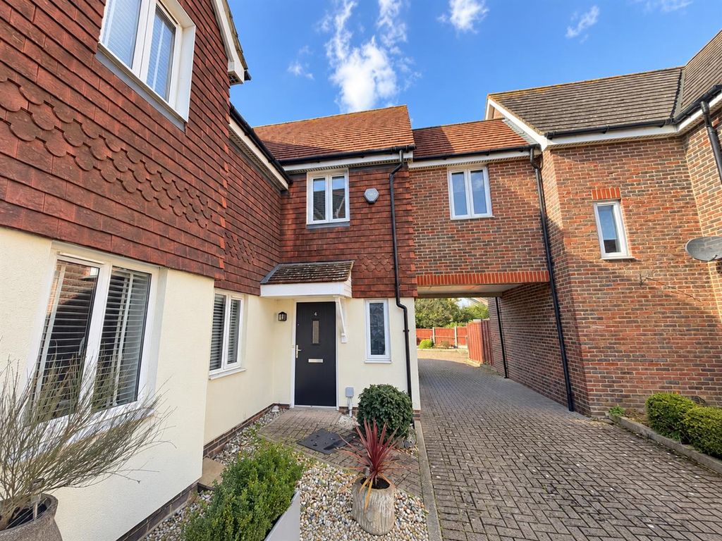 Property photo 1 of 12 115cc930-6B2c-4Ccf-B659-9F36Fdeb47F4.Png