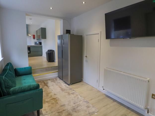 Property photo 3 of 56