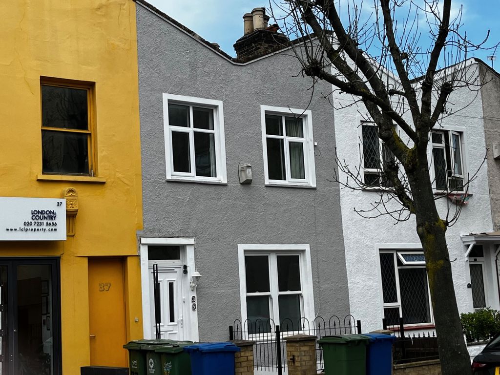 Property photo 3 of 13 Room To Rent In Shared House * All Bills Included *