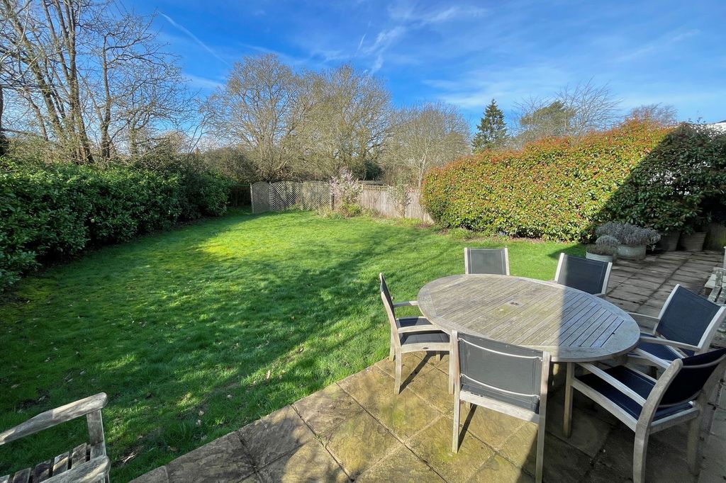 Property photo 2 of 43