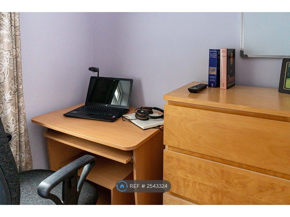 Property photo 3 of 8
