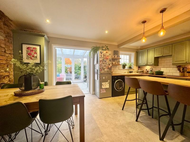 Property photo 2 of 25 Photo 24