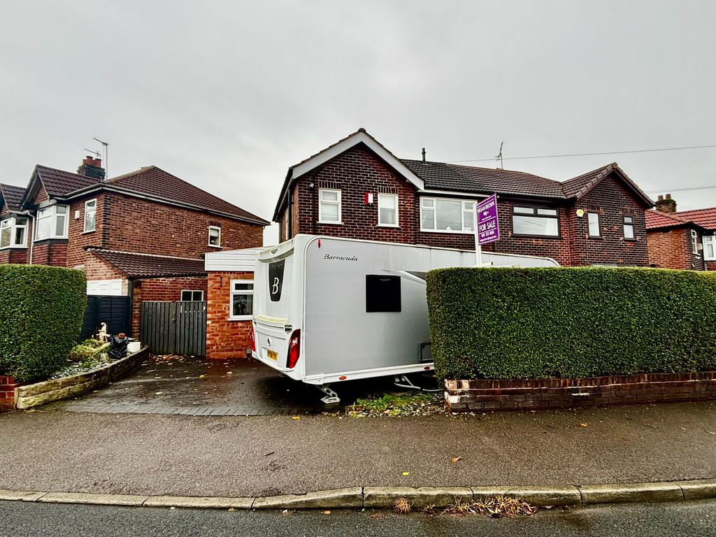 Property photo 1 of 26