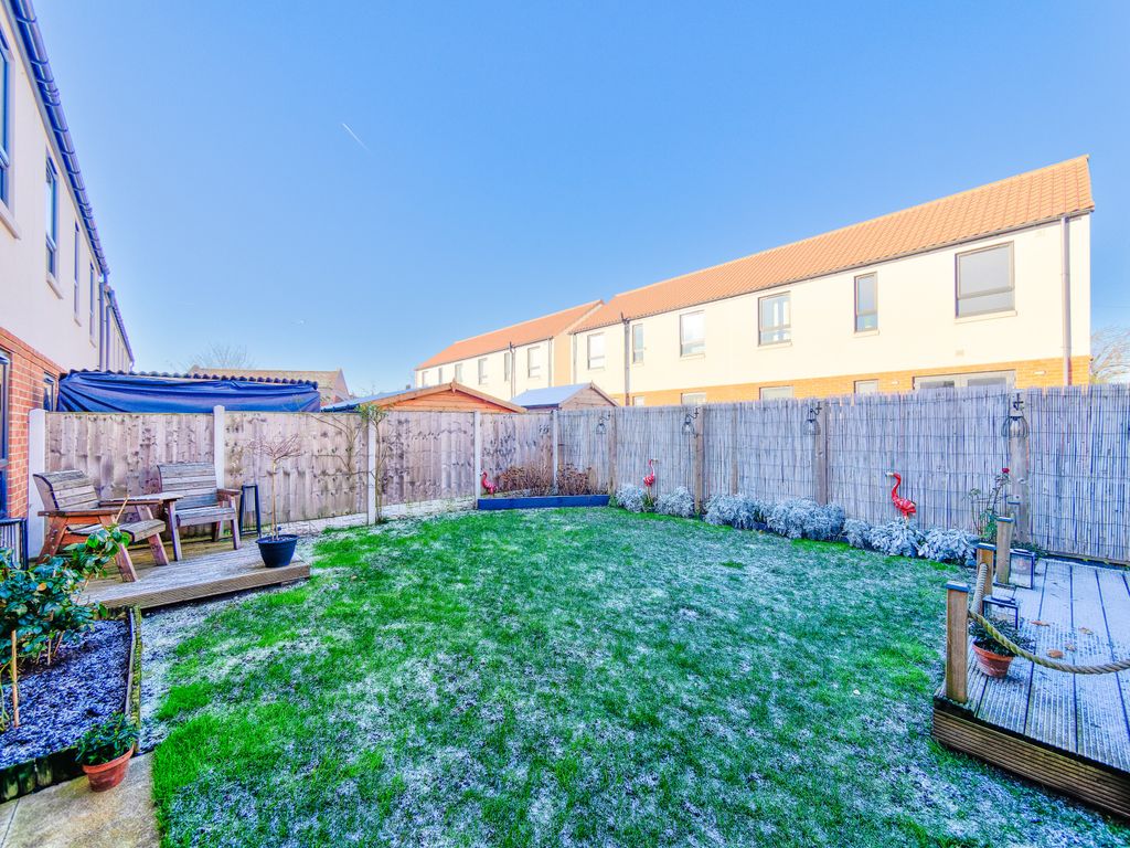 Property photo 3 of 19