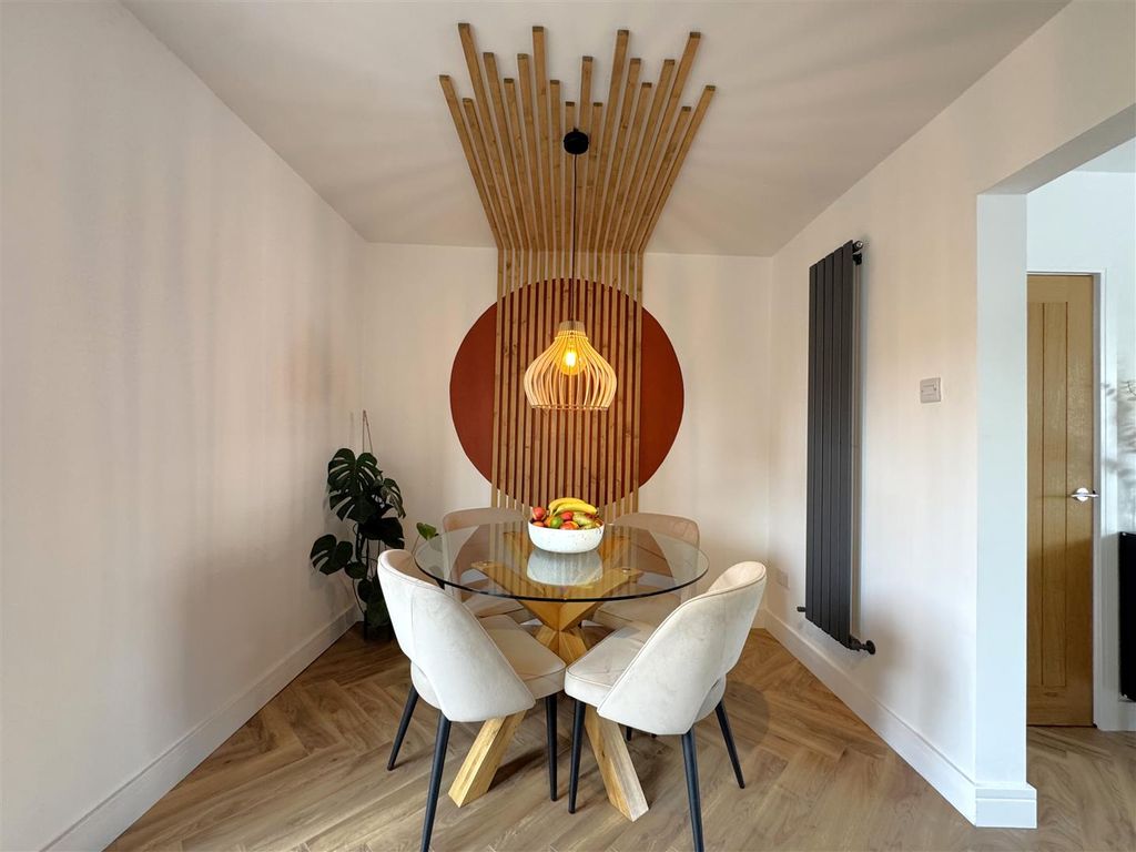 Property photo 2 of 12 2.Jpeg