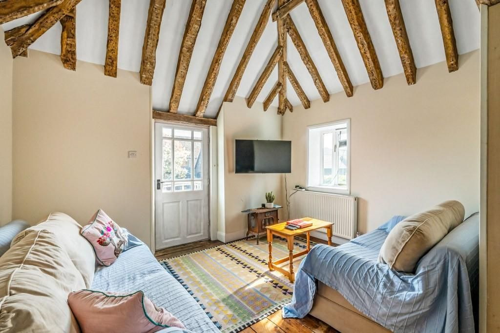 Property photo 3 of 13 The-Wendy-House-1.Jpg