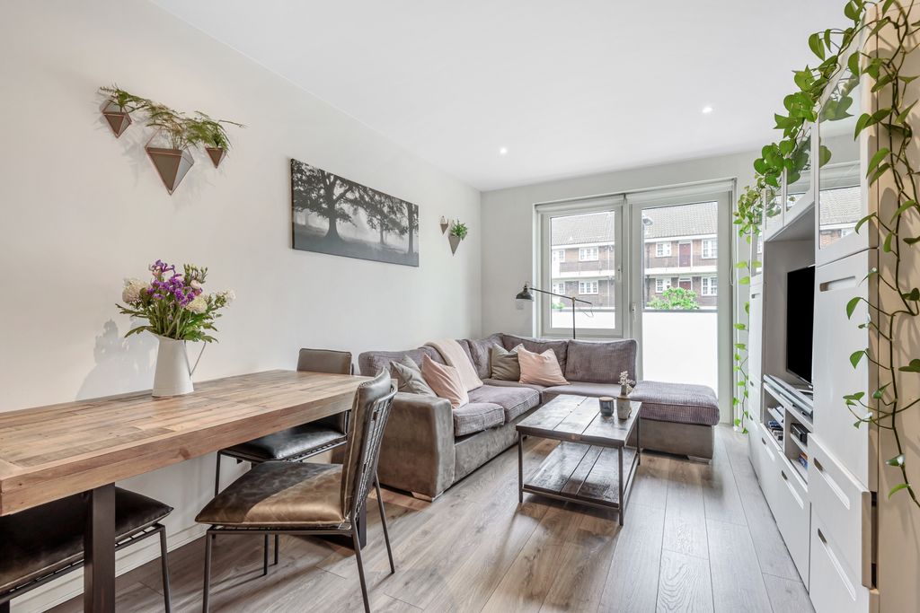 Property photo 2 of 6 Photo 1