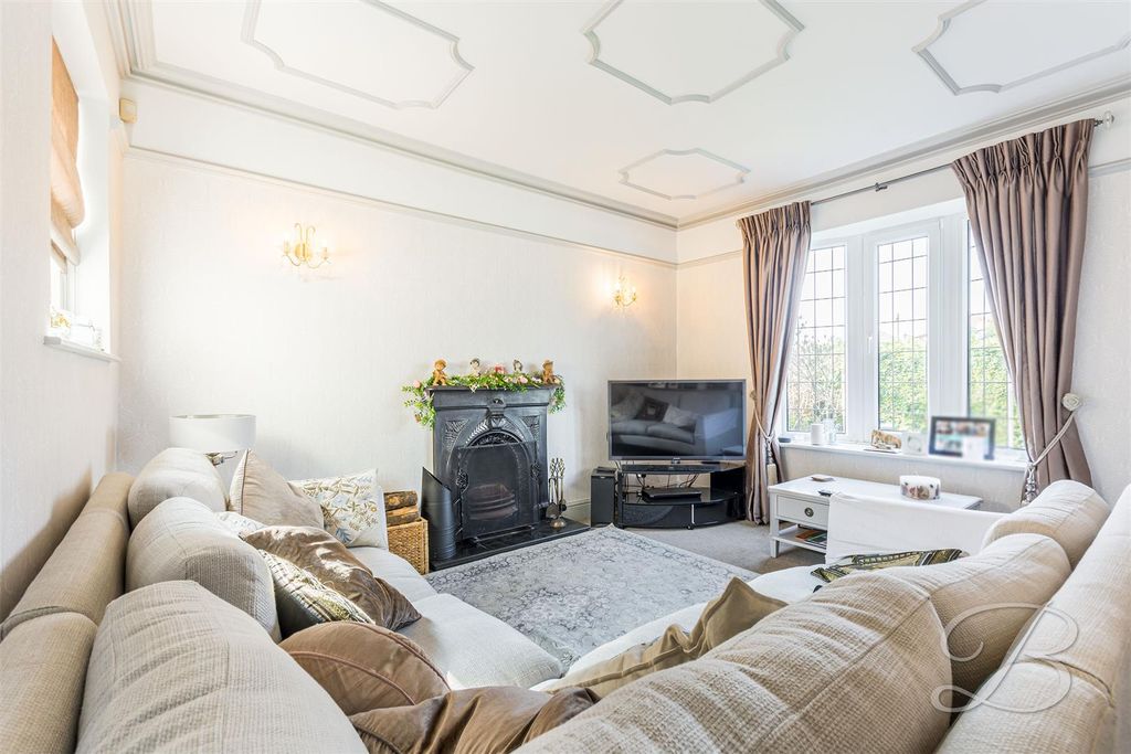 Property photo 2 of 36 Ccltd32.Jpg