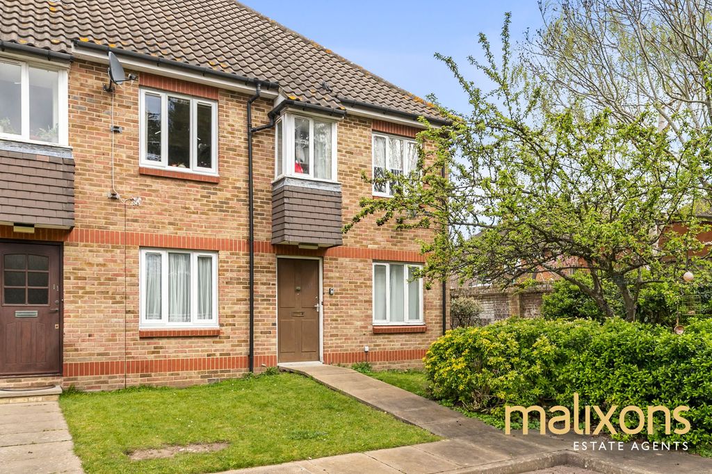 Property photo 3 of 7