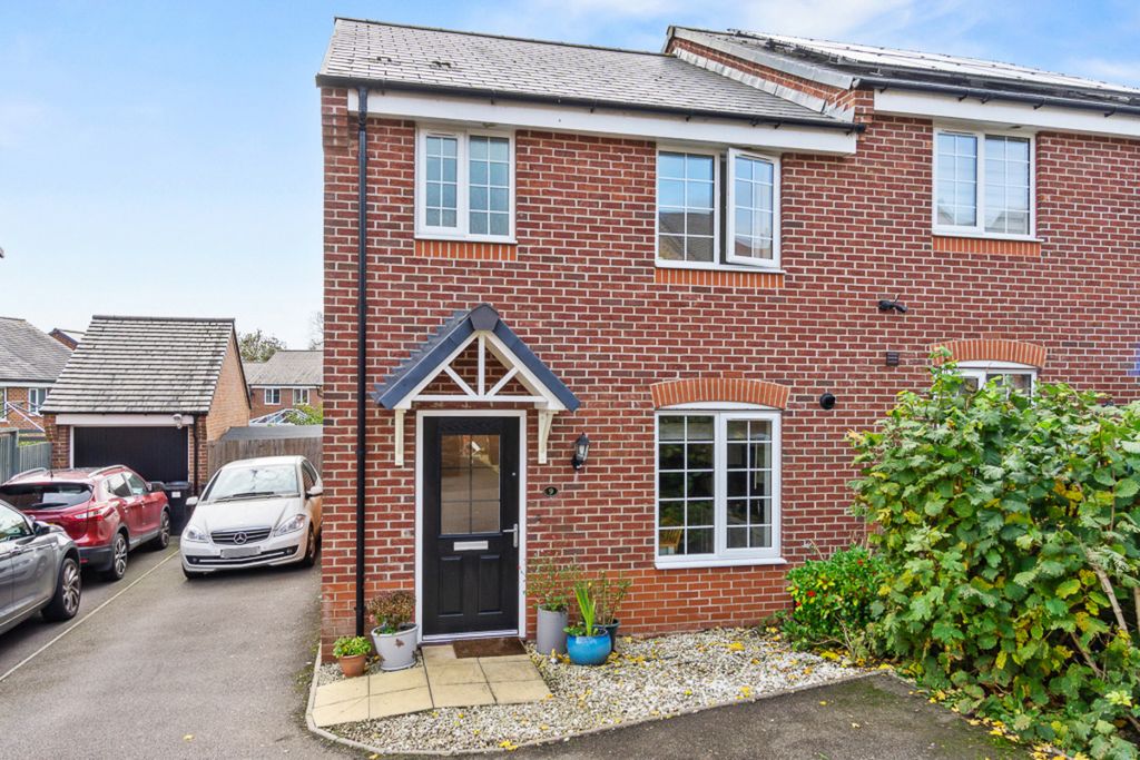 Property photo 1 of 17