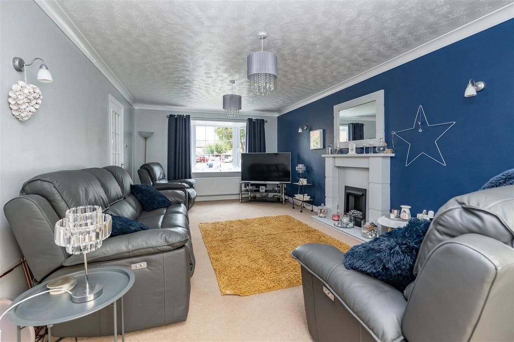 Property photo 2 of 34 Dsc06388.Jpg