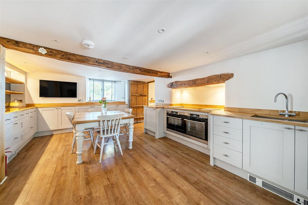 Property photo 2 of 40 991150 (19).Jpg