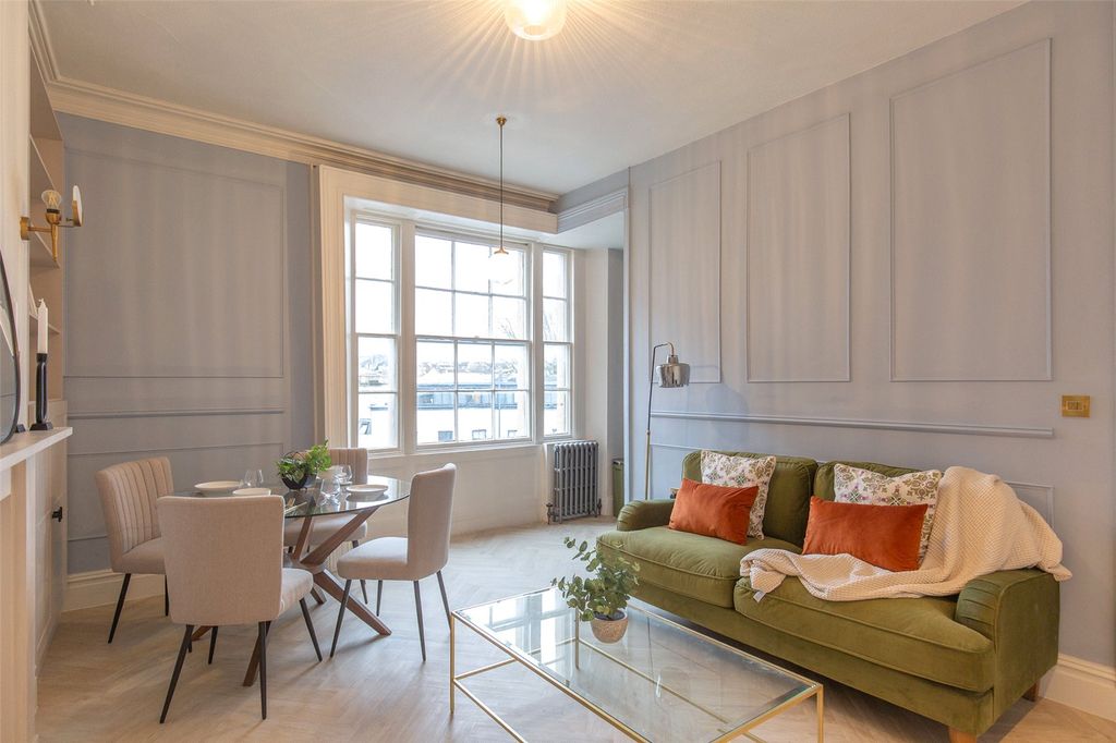 Property photo 1 of 15 Picture No. 10