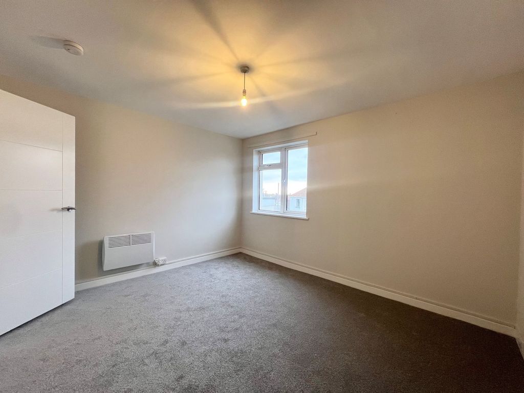 Additional image 5 of 2 bed flat for saleFlat 3 Ashley House, St Saviour JE2