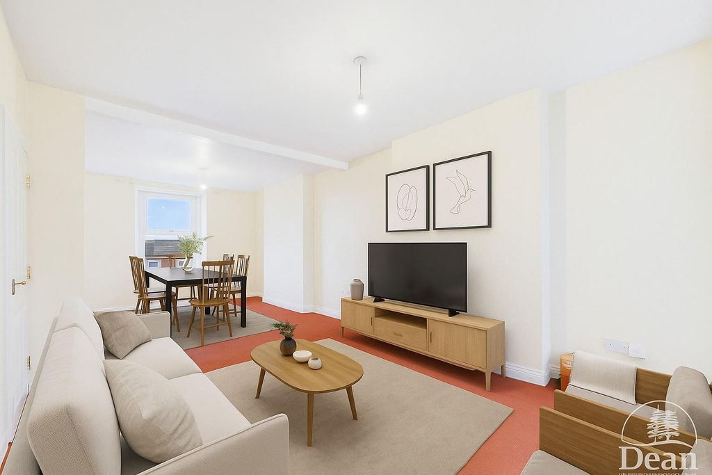 Property photo 2 of 19