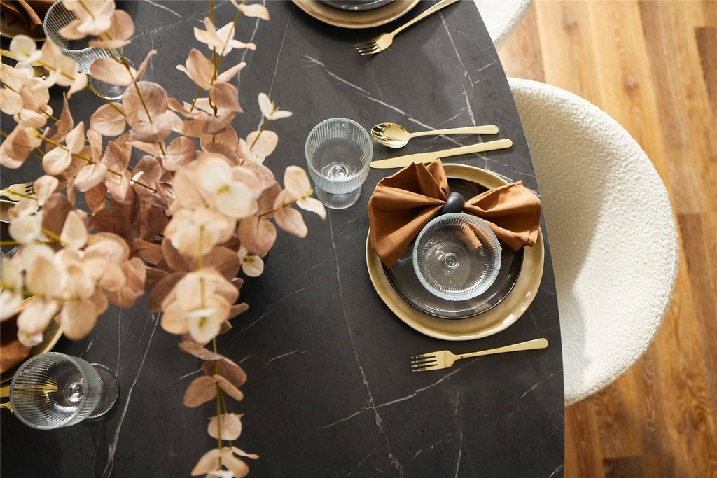 Property photo 2 of 6 Picture No. 05