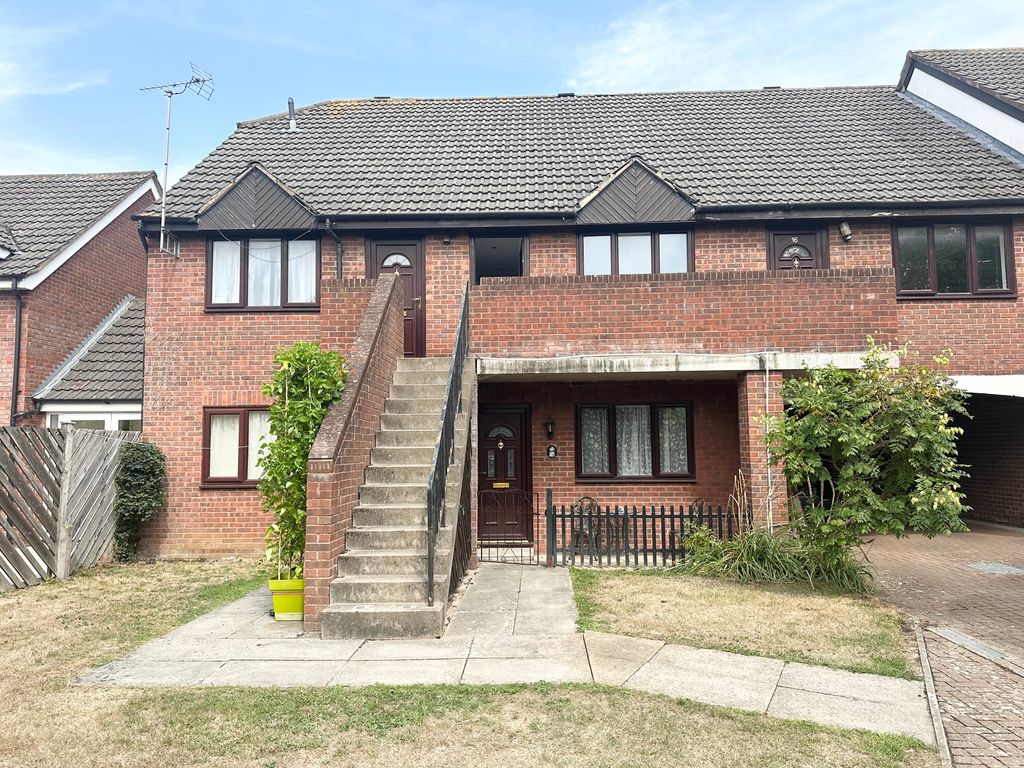 Property photo 1 of 5