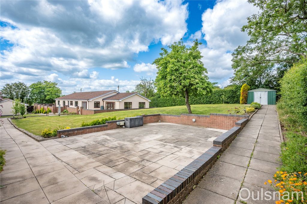 Property photo 2 of 32 Picture No. 07