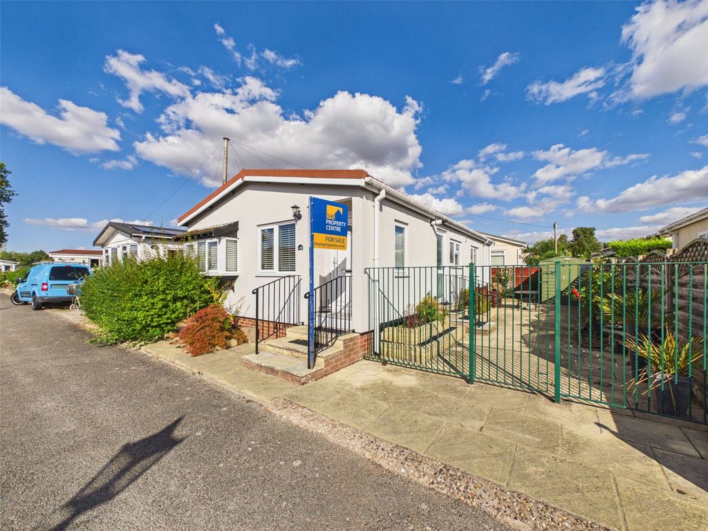 Property photo 1 of 15 Picture No. 05