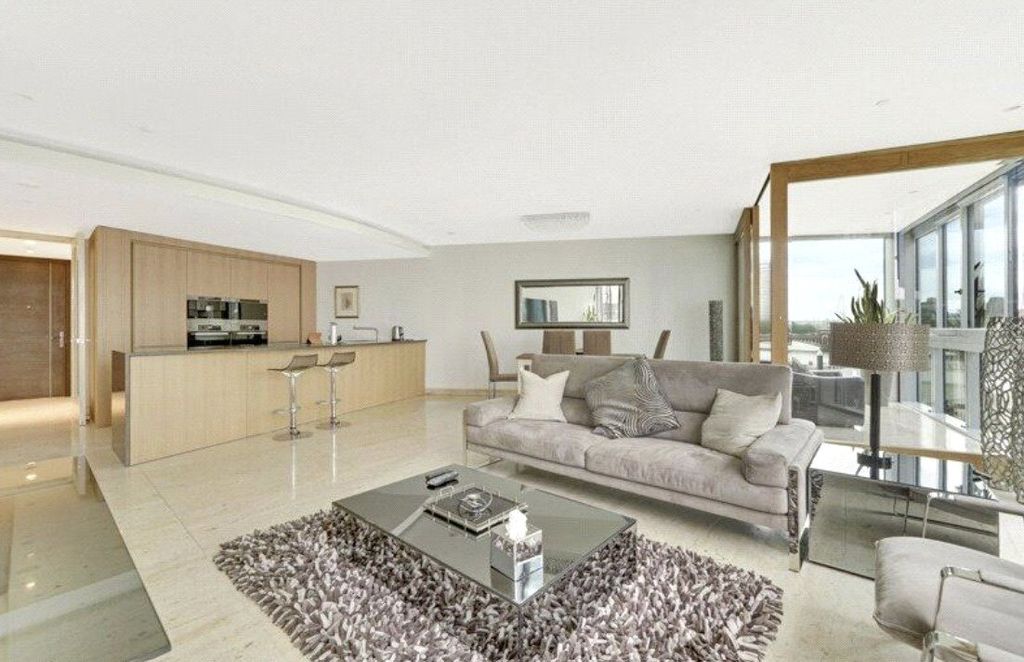 Property photo 3 of 7 Picture No. 05