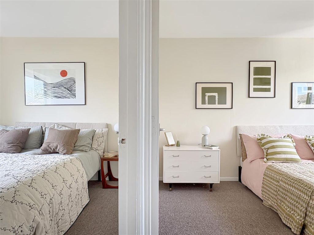 Property photo 2 of 14 Eb7c3F50F1Bf26E6c741A193B0984Bc11935F4ee.Jpg