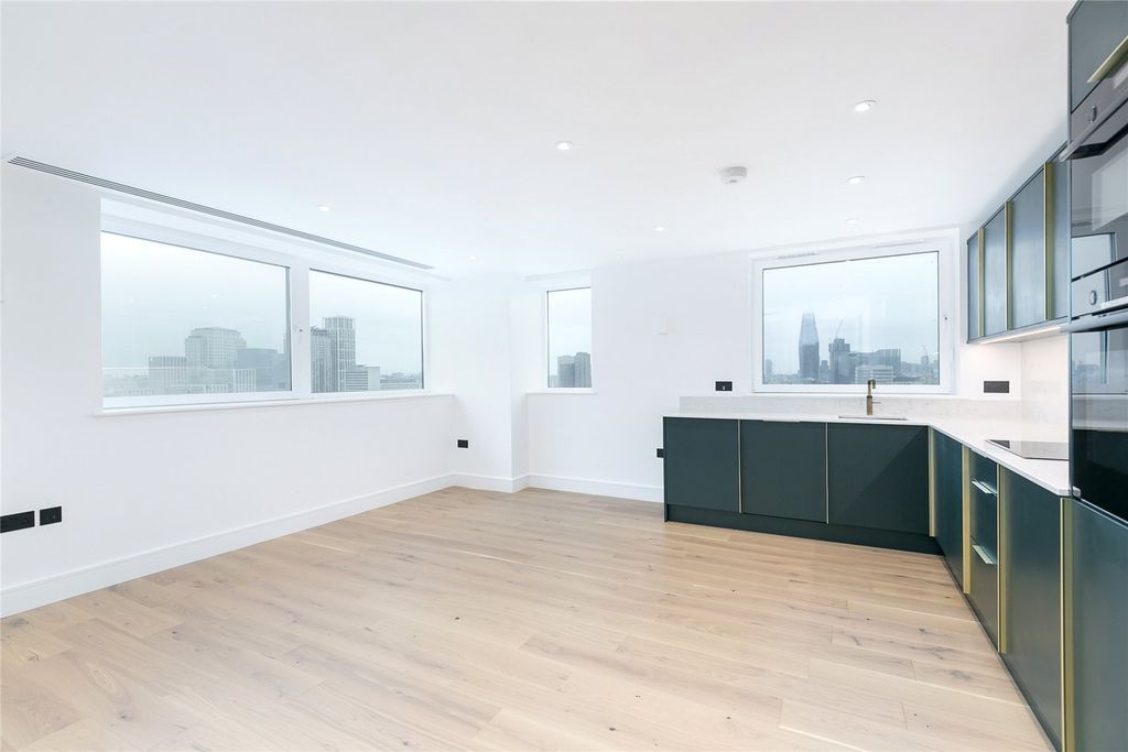 Property photo 2 of 16 Picture No. 01