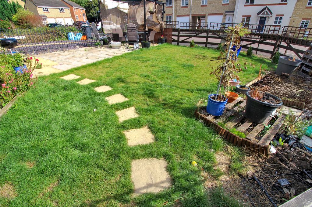 Property photo 2 of 15 Picture No. 08