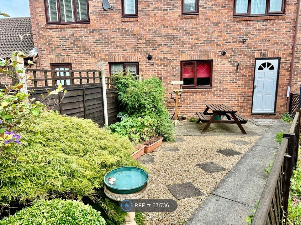 Property photo 1 of 10 Back Garden - Patio With Picnic Table