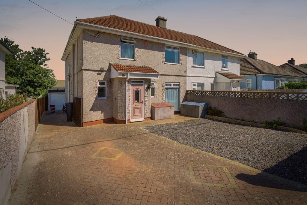 Property photo 1 of 28 Pbox-Img.Jpg
