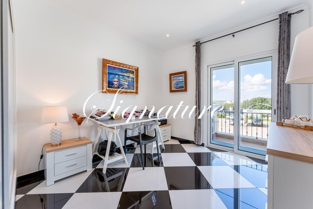 Property photo 3 of 20 <Alttext/>