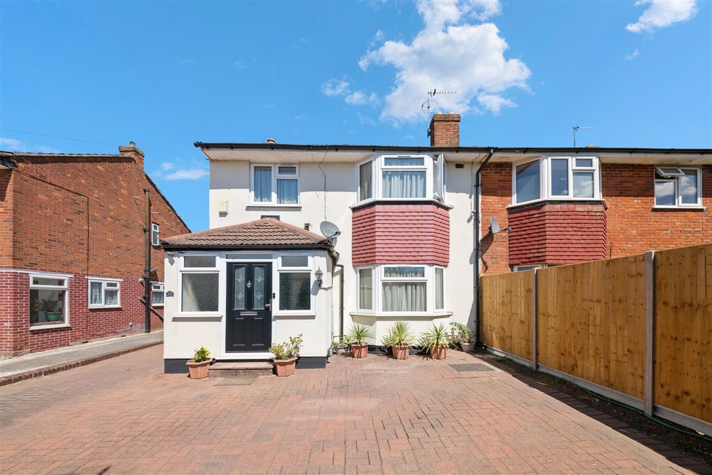 Property photo 1 of 23