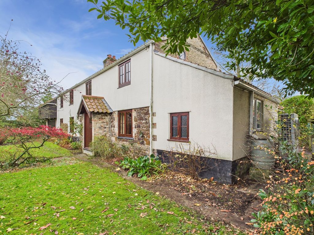 Property photo 1 of 27