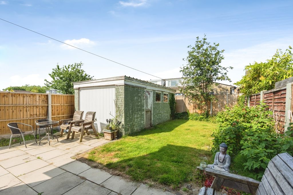 Property photo 2 of 20 Pbox-Img.Jpg