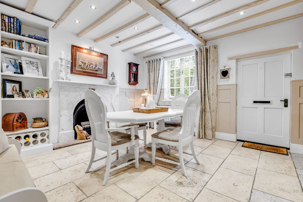 Property photo 2 of 55 5180132
