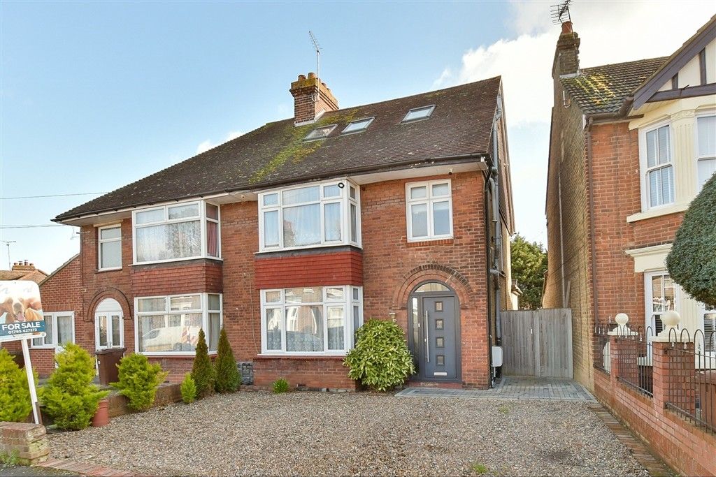 Property photo 1 of 15 External (Web)